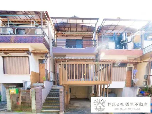 Slide 4
