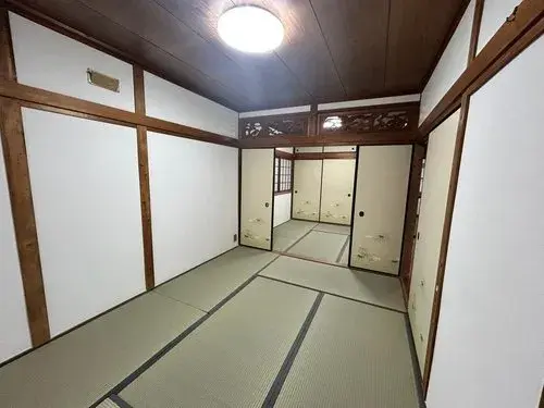 Slide 4