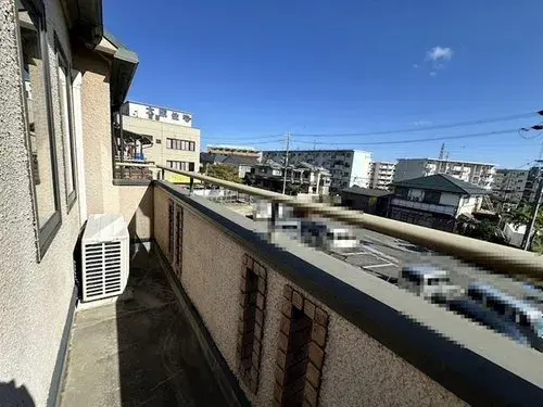 Slide 4