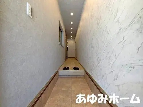 Slide 4