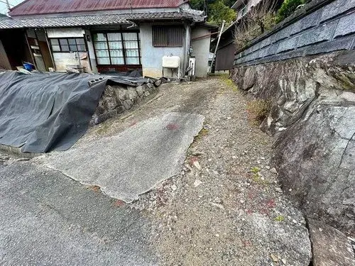 Slide 0