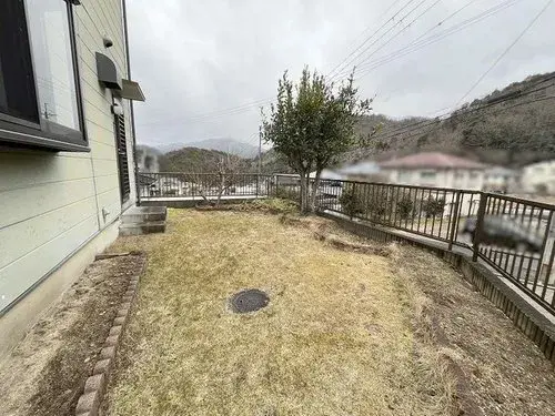 Slide 4