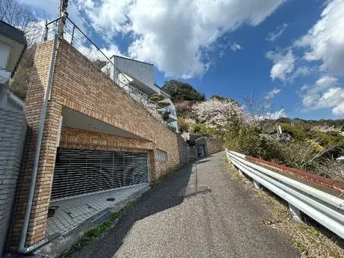 Slide 4
