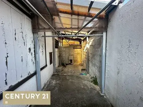 Slide 4