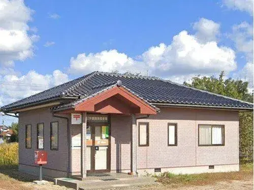 Slide 4