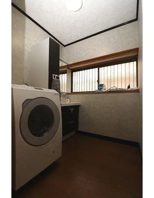 Slide 10