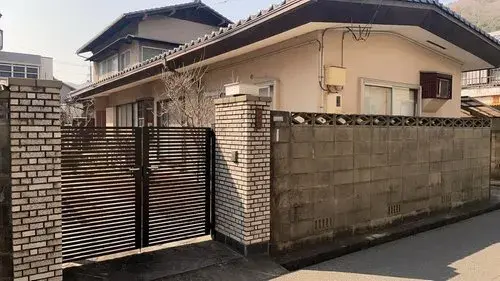 Slide 0