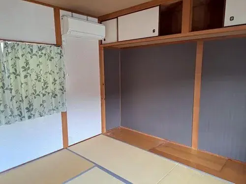 Slide 4