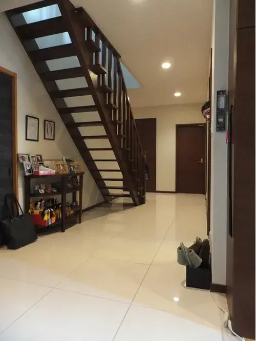 Slide 9
