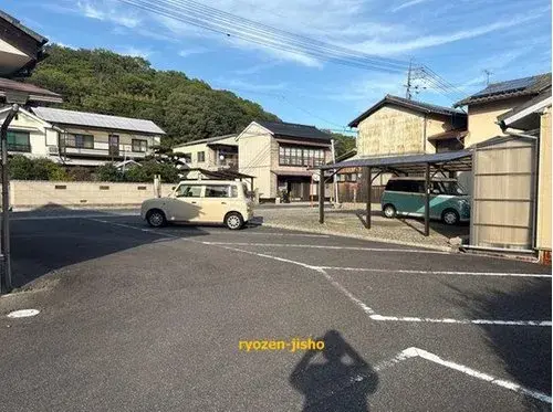 Slide 4