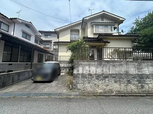 Slide 0