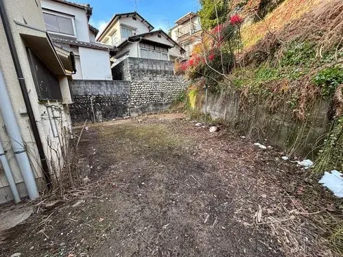 Slide 4