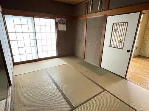 Slide 4