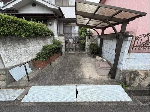 Slide 0