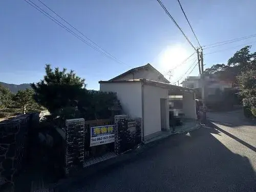 Slide 0