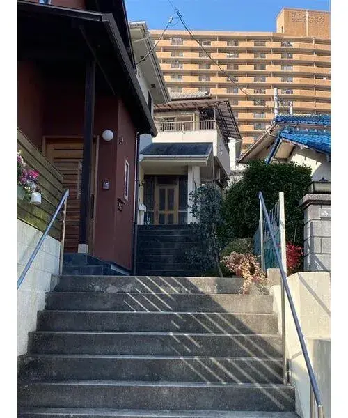 Slide 4
