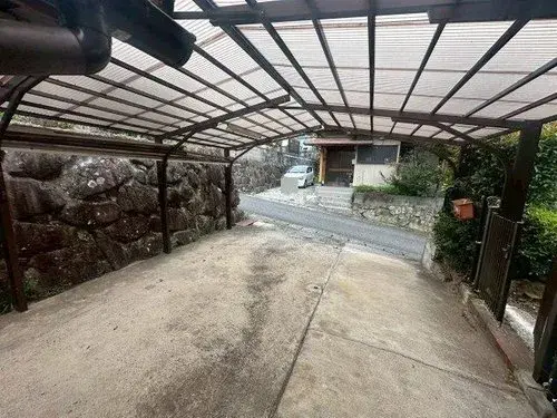Slide 5