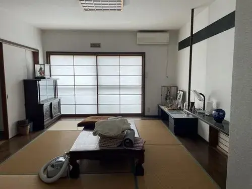Slide 9