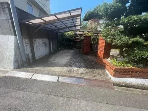 Slide 4
