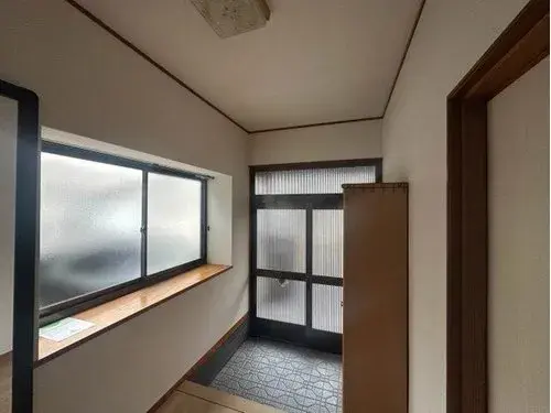 Slide 4