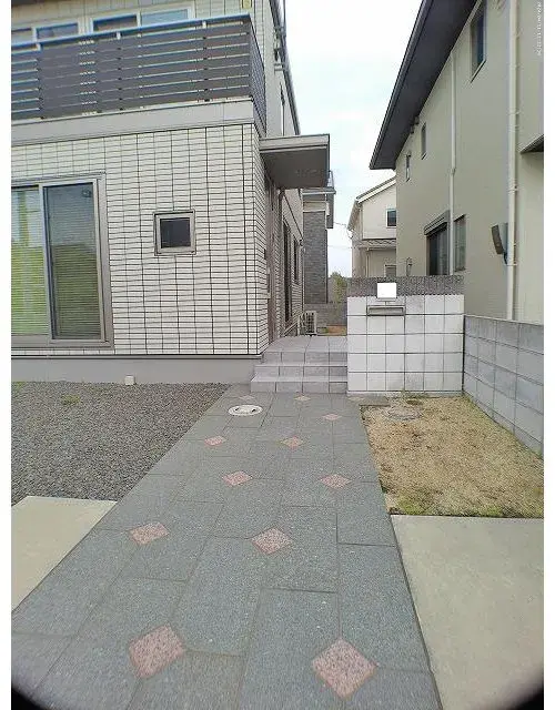 Slide 4