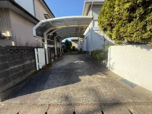 Slide 4