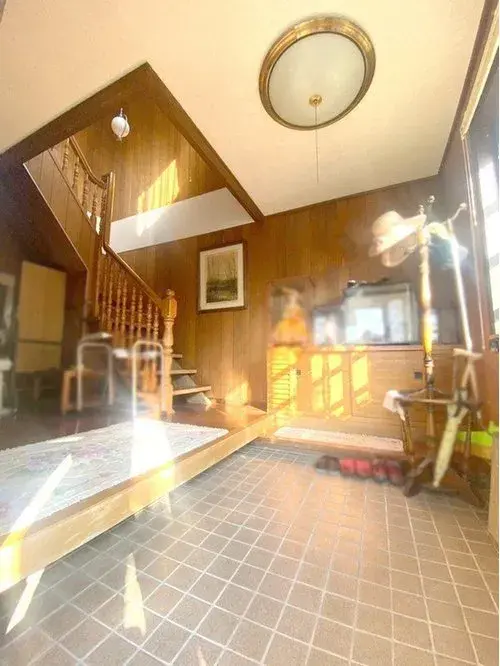 Slide 4
