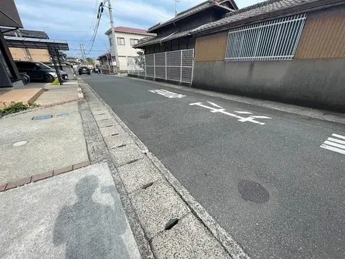 Slide 4