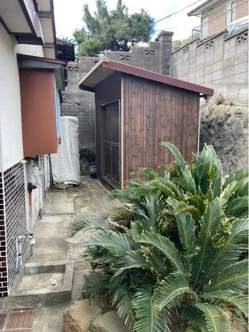 Slide 4