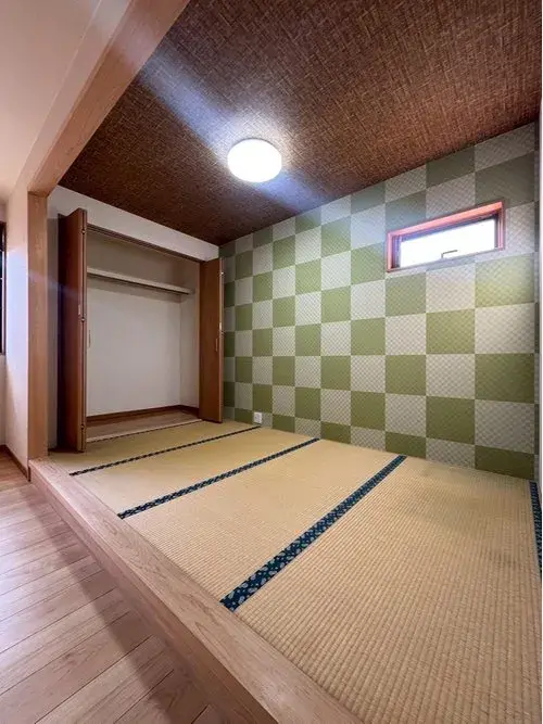 Slide 4