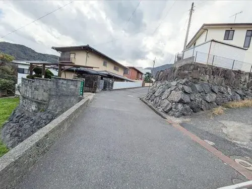 Slide 4
