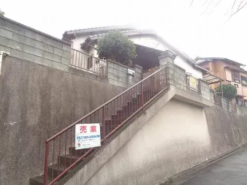 Slide 0