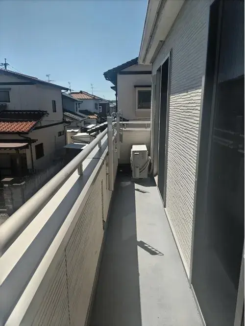 Slide 4
