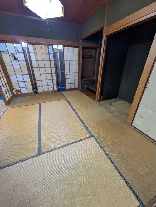 Slide 4