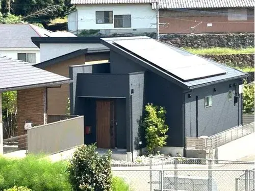 Slide 4
