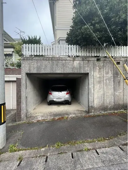 Slide 4