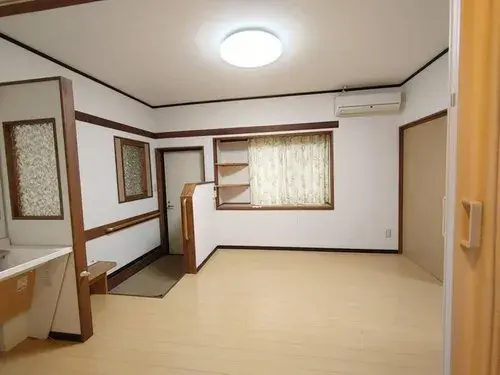 Slide 4