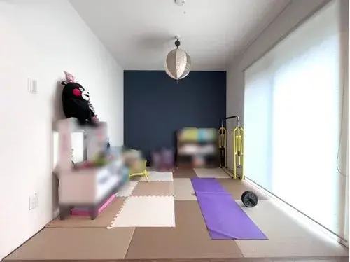 Slide 4