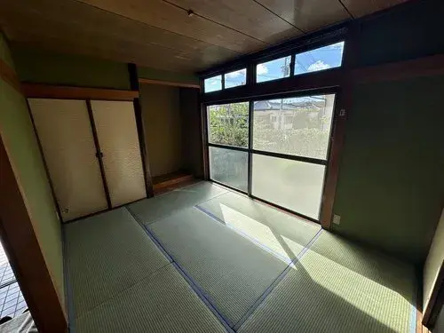 Slide 4