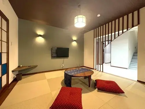 Slide 3
