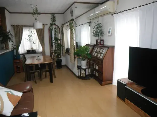 Slide 8