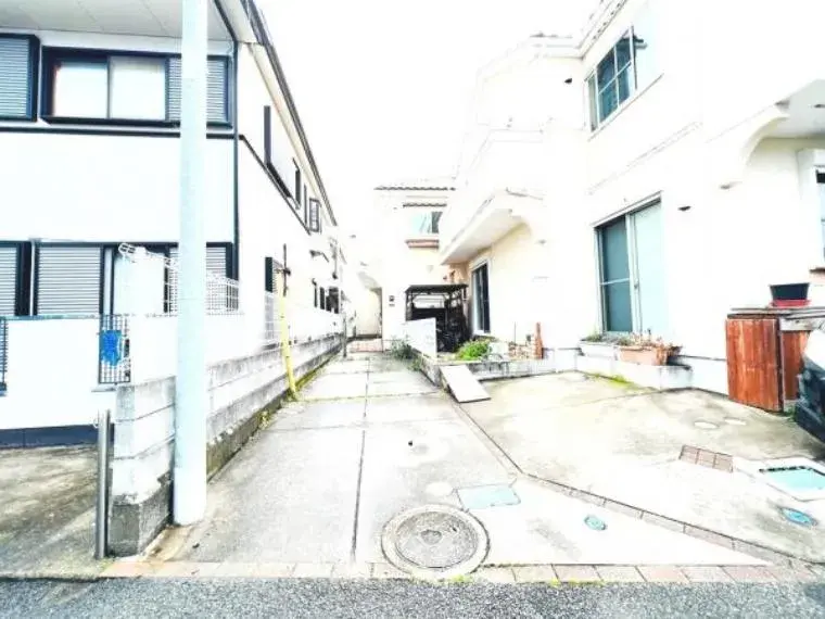 Slide 4