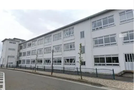 Slide 32