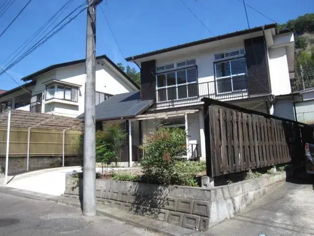 Slide 3