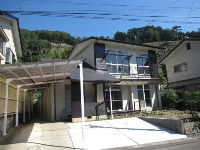 Slide 5