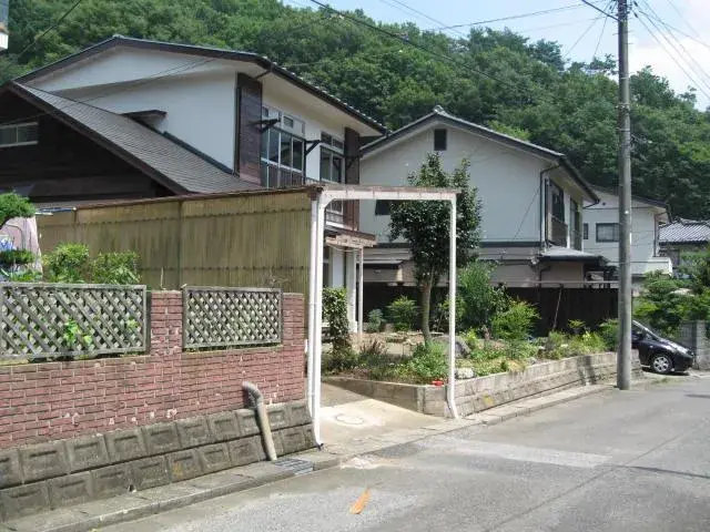 Slide 9