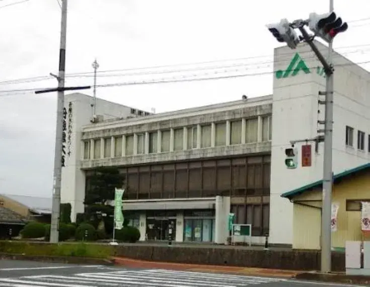 Slide 33
