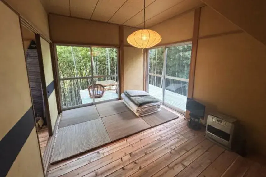 Slide 4
