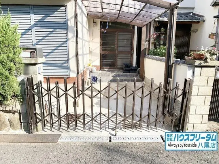 Slide 10