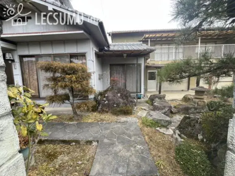Slide 4